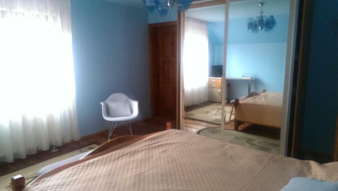 Hotel Casa Piatra Craiului Zărneşti Esterno foto