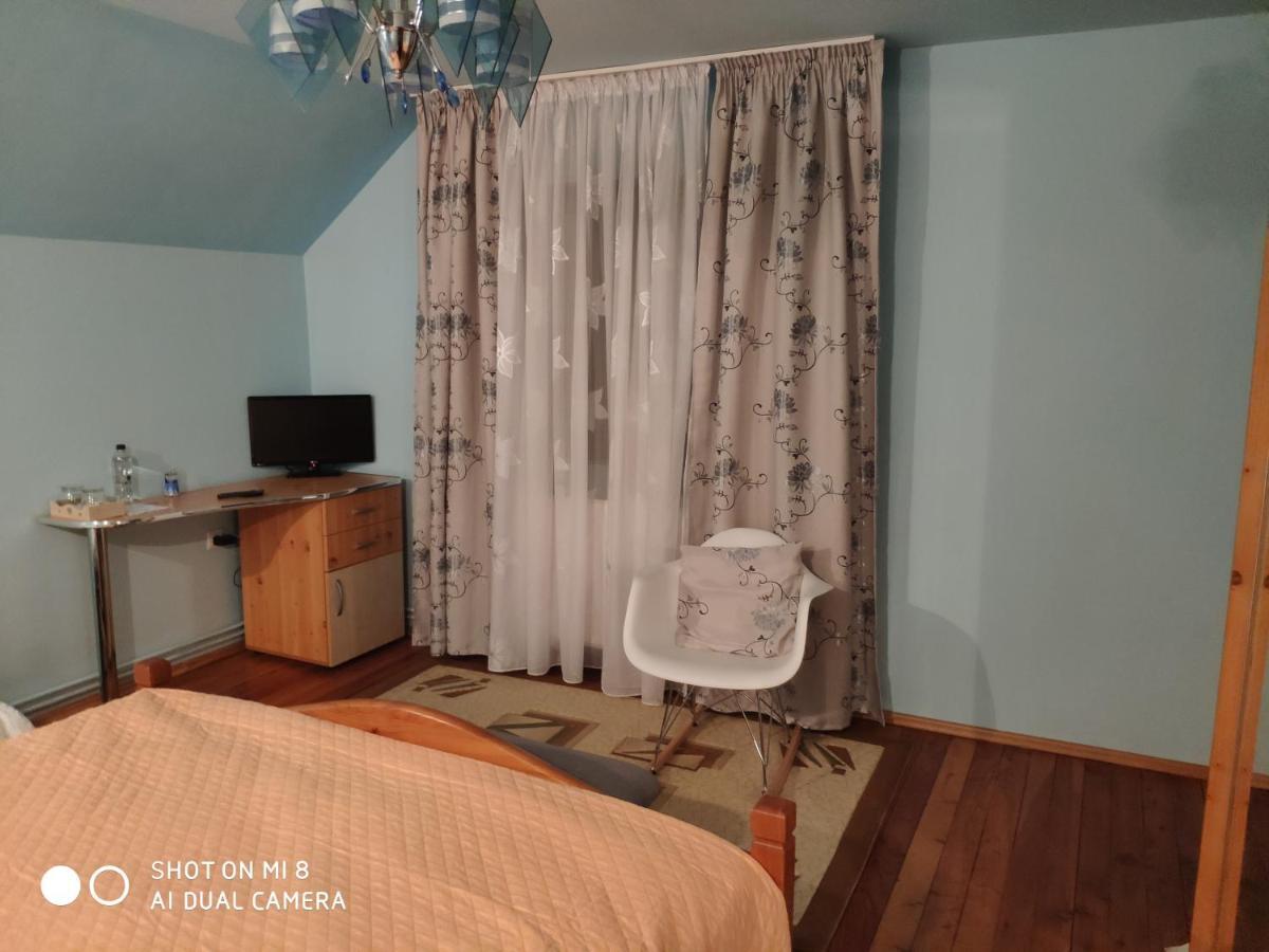 Hotel Casa Piatra Craiului Zărneşti Esterno foto
